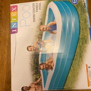 Brand new un open family pool